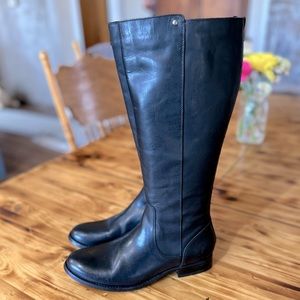 Frye Melissa Stud Back Zip black boots size 8B